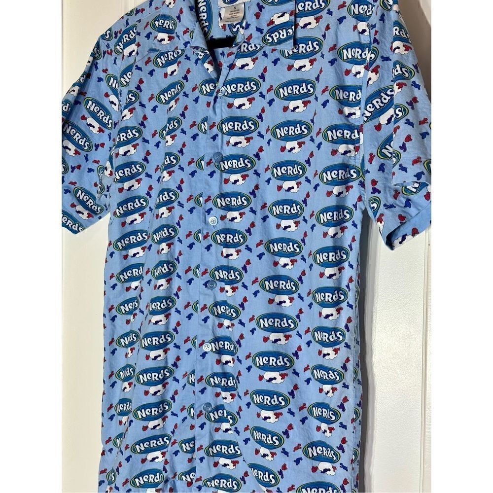 Nerds blue men’s cotton short sleeve funky button down shirt size S